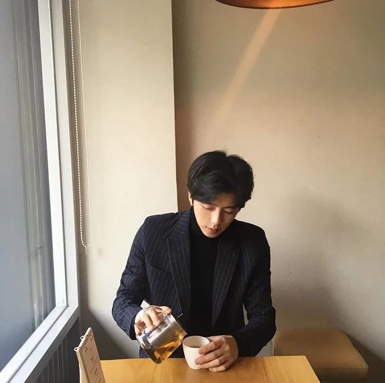 路震梅轮