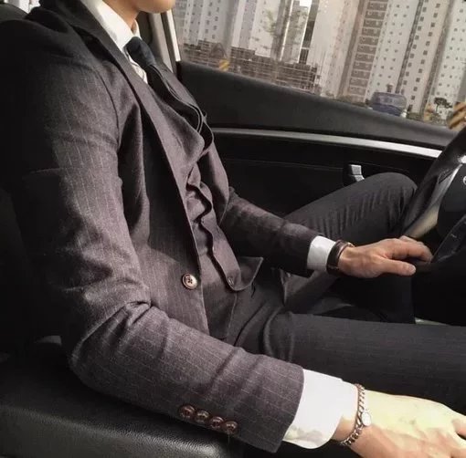 终建红贞