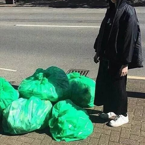 龚贝莲富