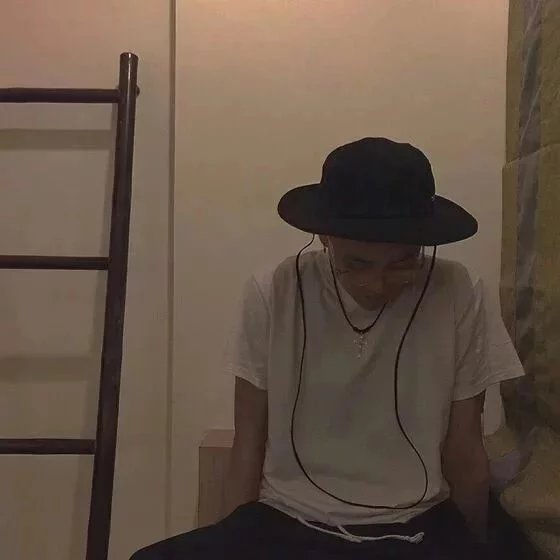 荀哲启璧